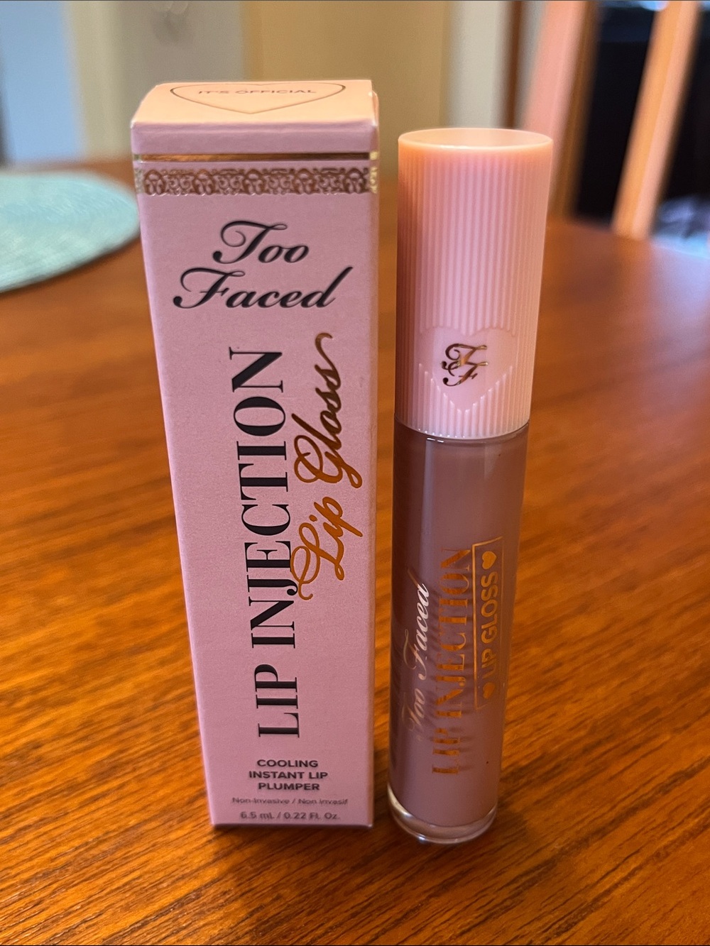 Too Faced Lip Injection Lip Gloss - ITS OFFICIAL